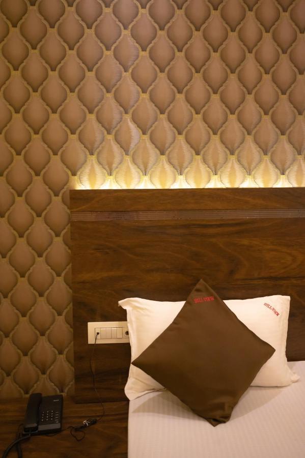 Hotel Vijaya Hill View Residency à Navi Mumbai Extérieur photo